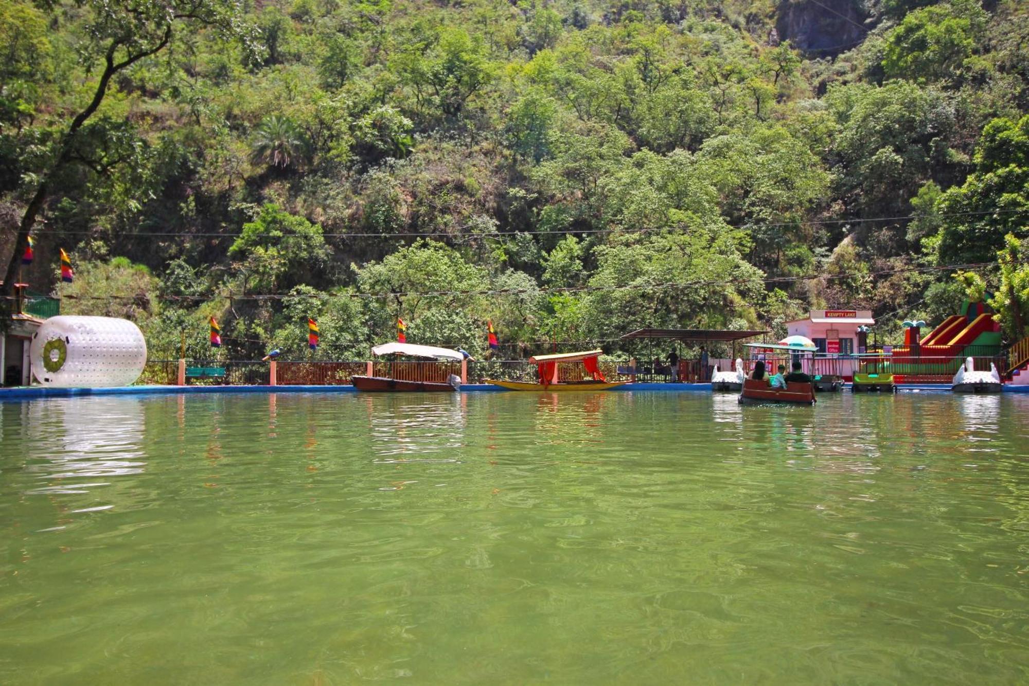 Hotel O Kempty Lake Adventure Resort Mussoorie Ngoại thất bức ảnh